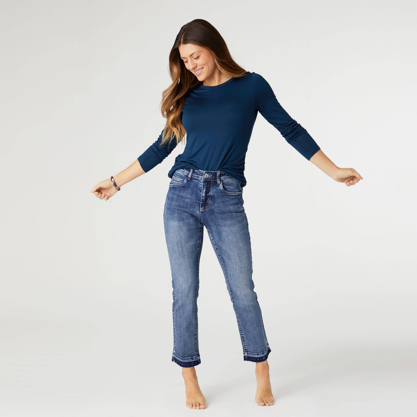 EverStretch Straight Ankle with Contrast Bottom