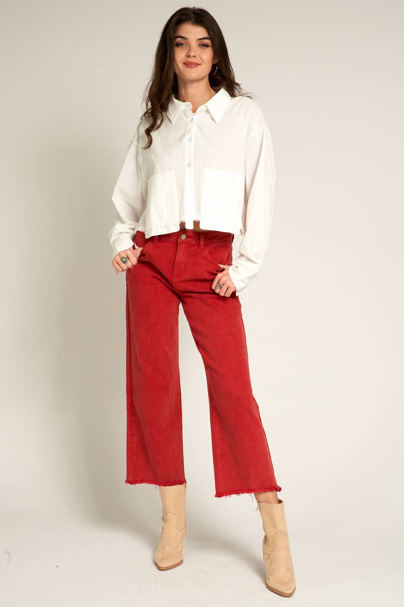 Cropped Jeans with Frayed Hem