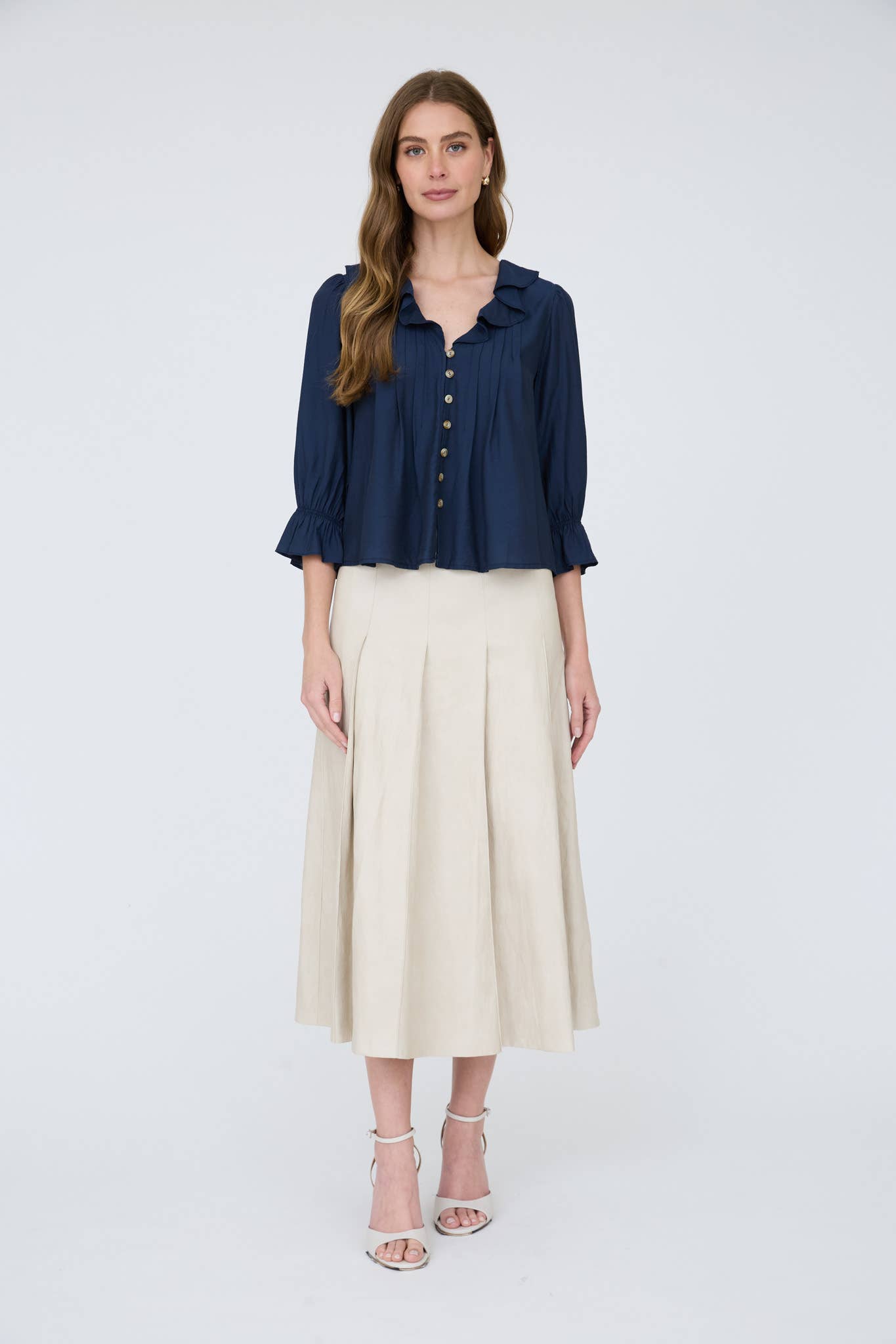 RUFFLED V NECK BUTTON DOWN 3/4 SLEEVE BLOUSE