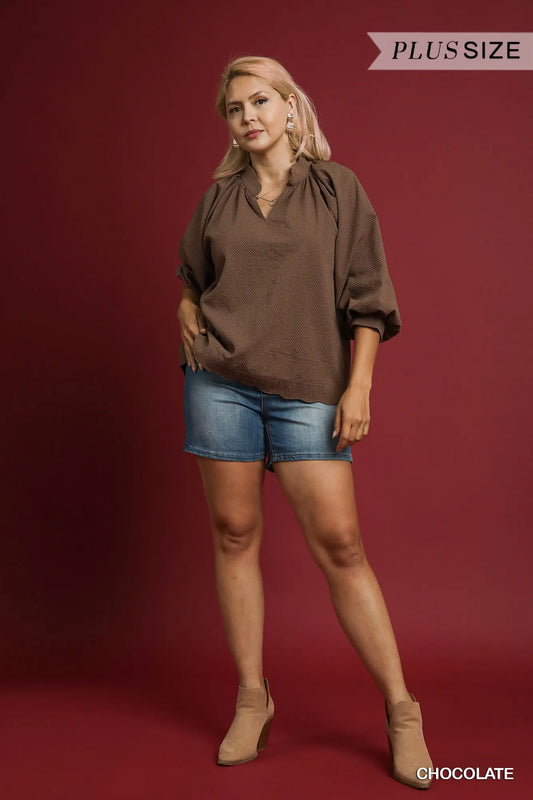 Umgee Textured Scallop Hem Blouse