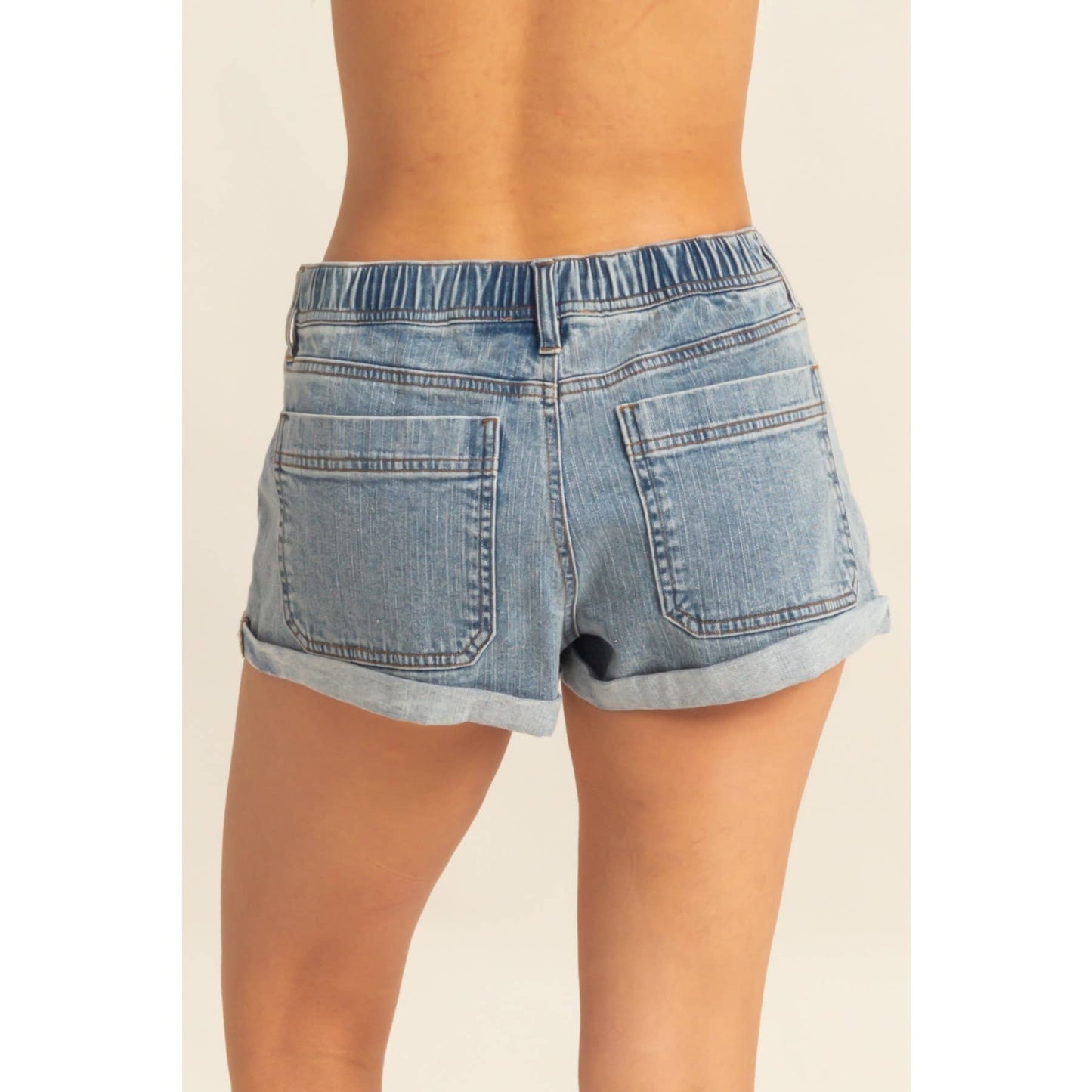 Pocket Detail Rolled Hem Denim Shorts