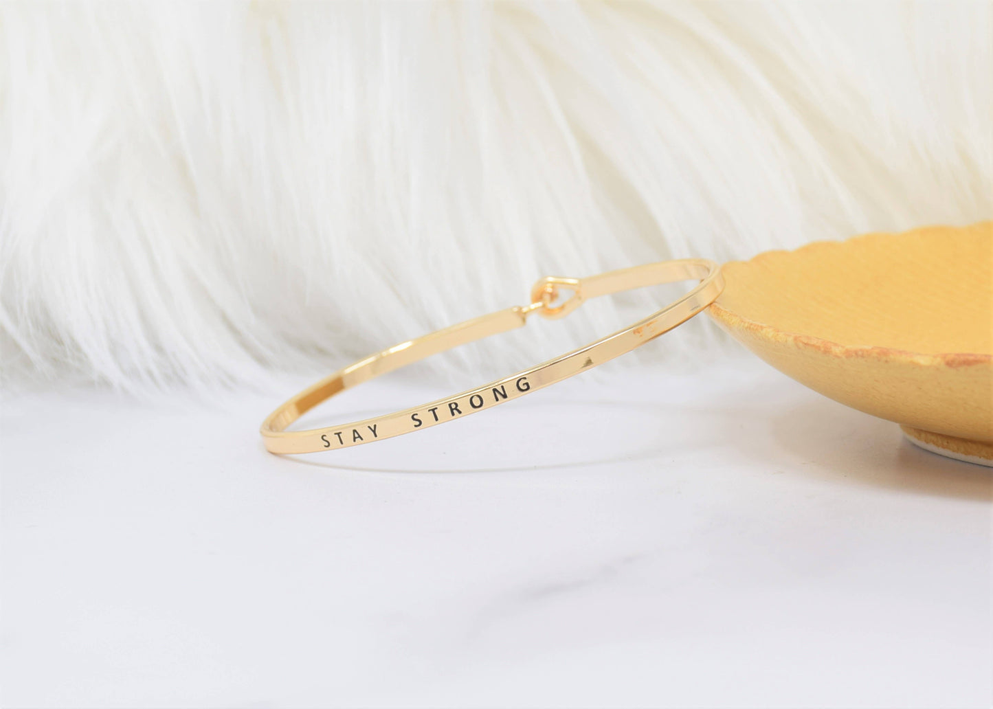 STAY STRONG BRACELET