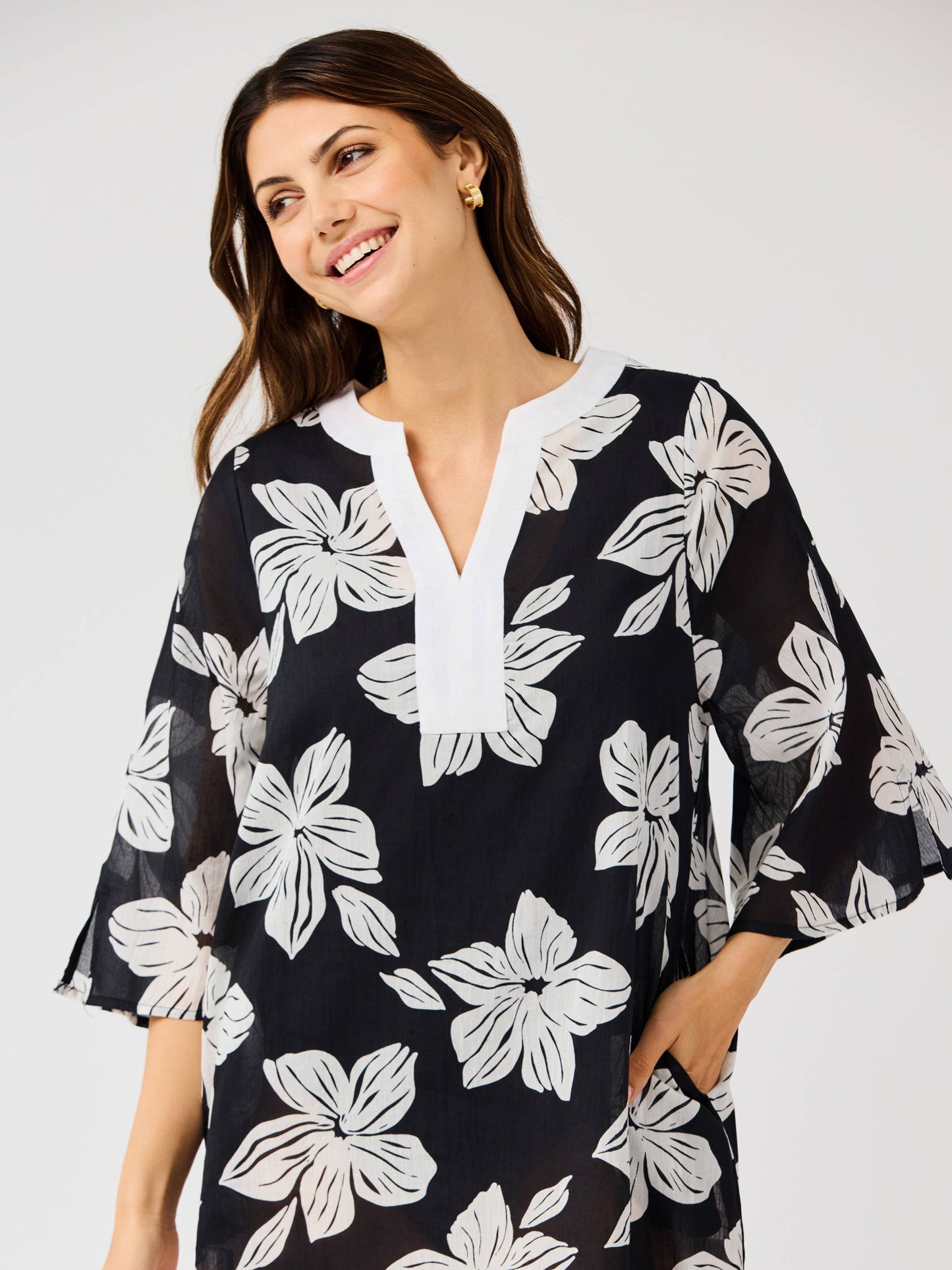 Elizabeth Lagoon Bloom Black Beach Dress