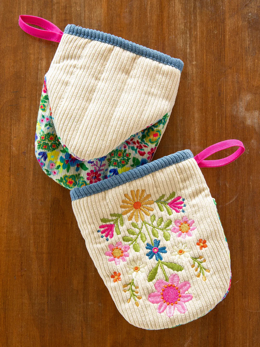 Natural Life Embroidered Mini Oven Mitt, Set of 2
