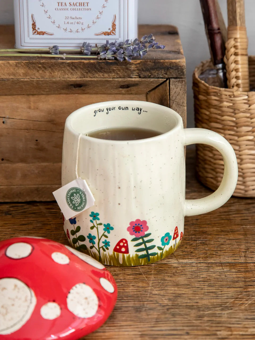 Natural Life Lidded Mug-Mushroom