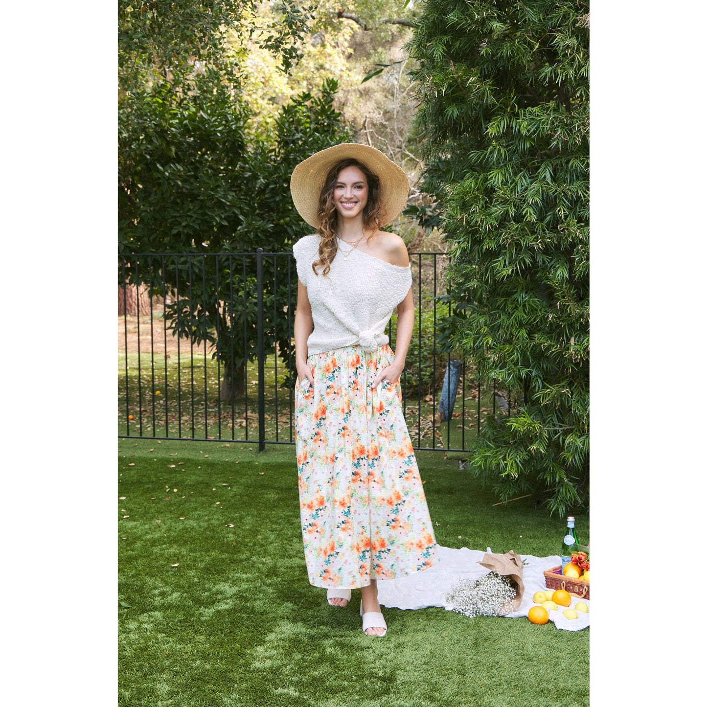 FLORAL MAXI SKIRT WITH POCKETS AND ELASTIC BAND