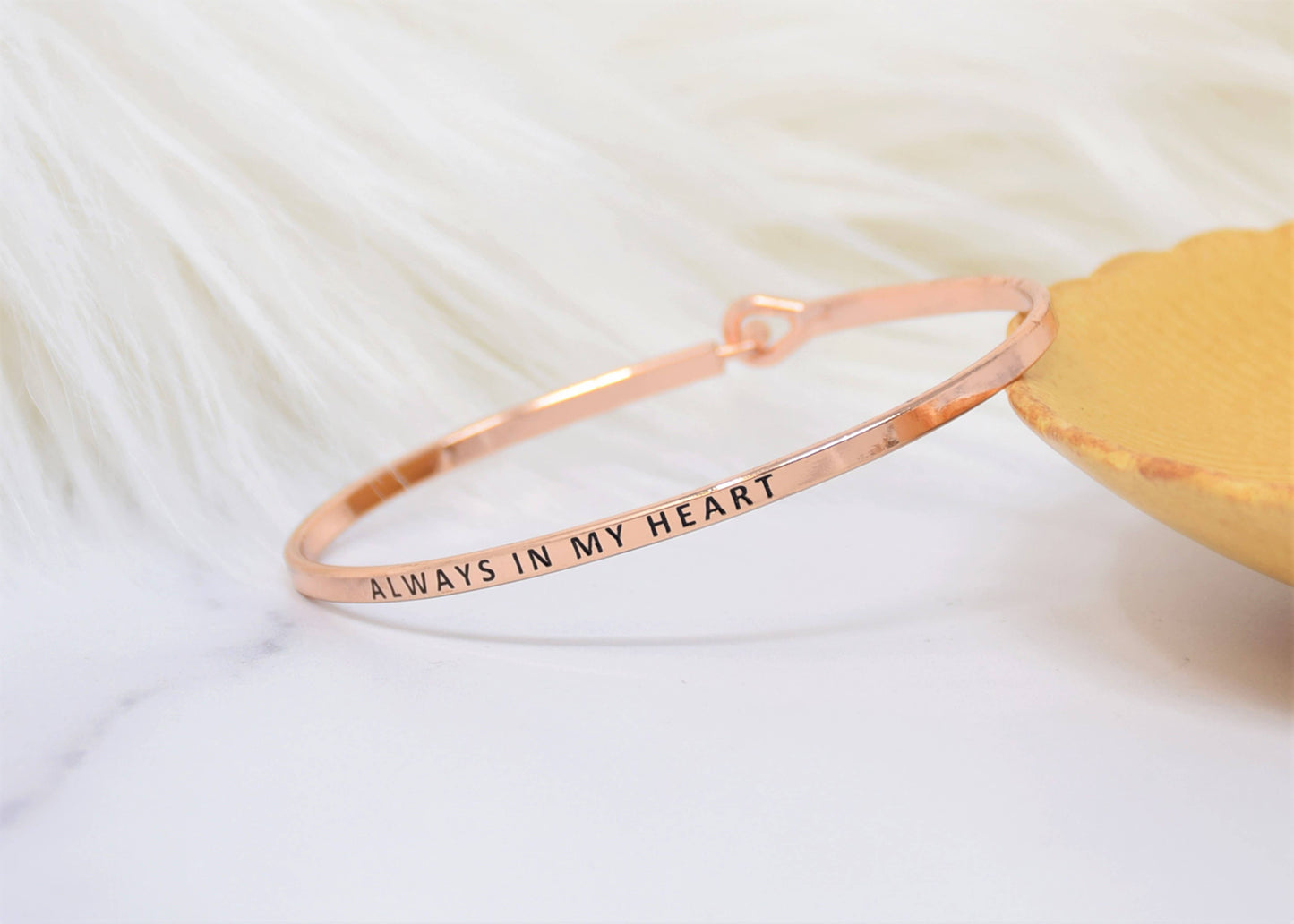 ALWAYS IN MY HEART BRACELET