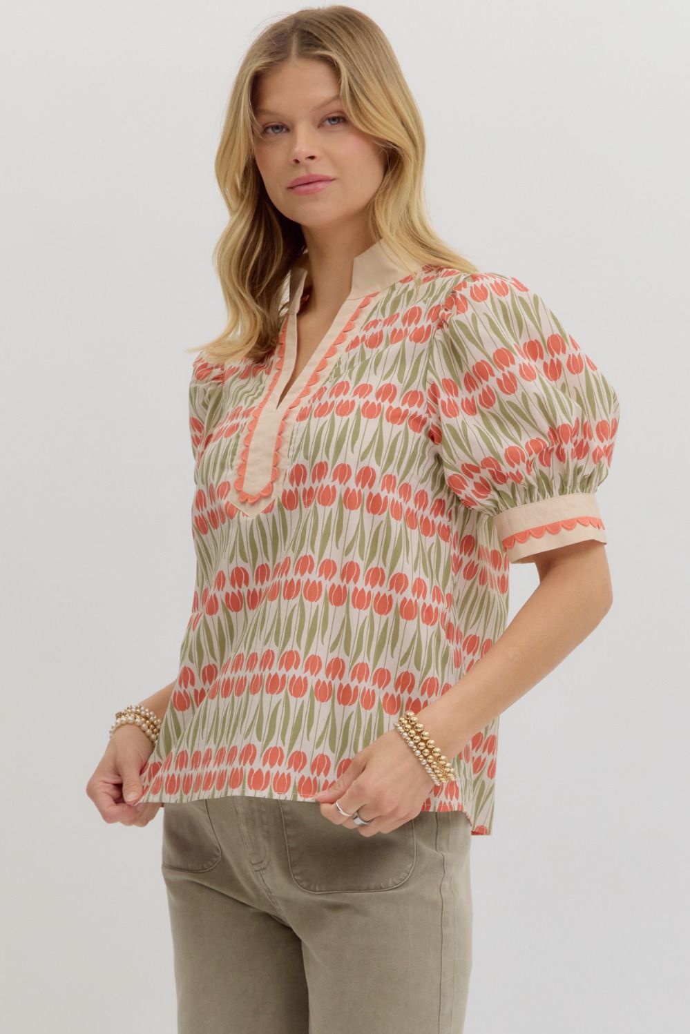 Entro Floral Pattern Cuff Band Short Puff Sleeve Caftan