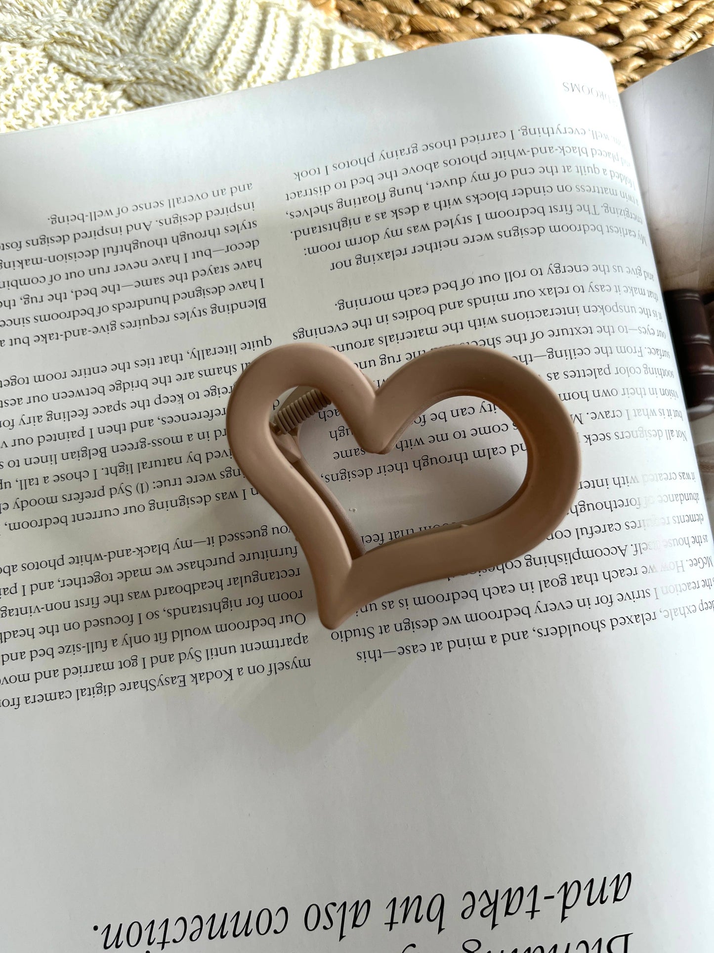 Medium Hair Claw Clips - Earth Tone Hearts