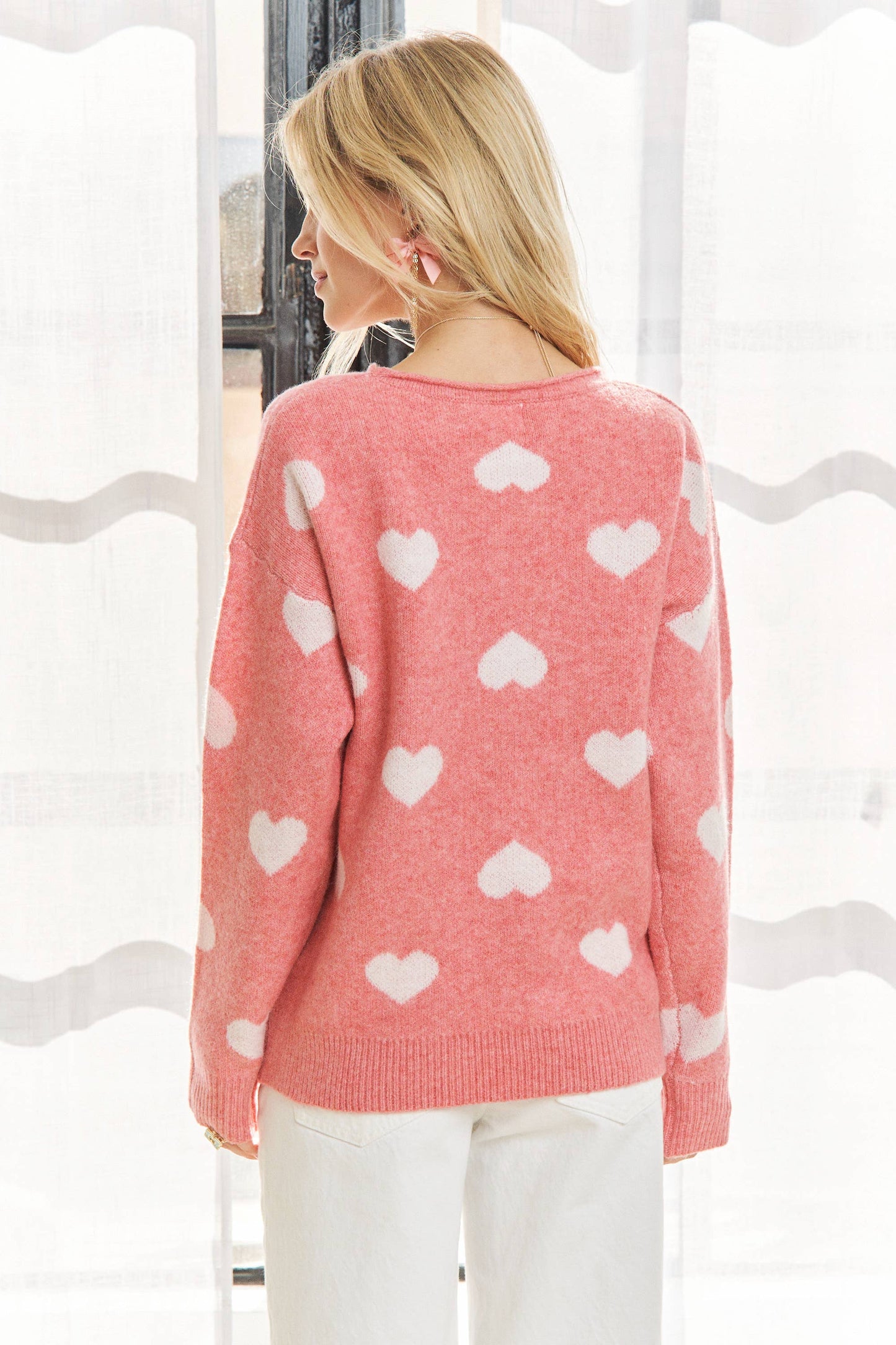 LONG SLEEVE HEART PRINT KNIT SWEATER TOP