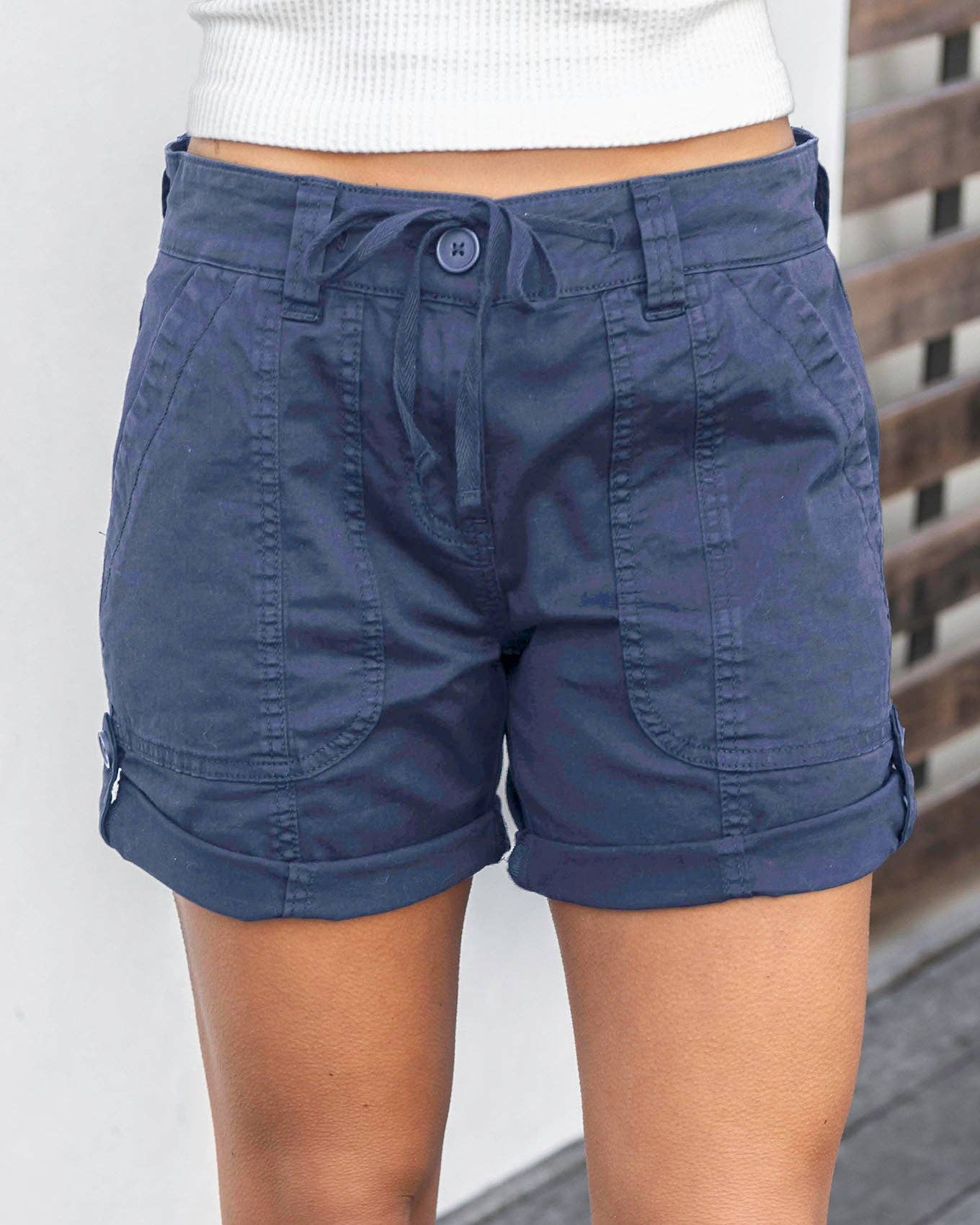 Cargo Shorts in Soft Navy