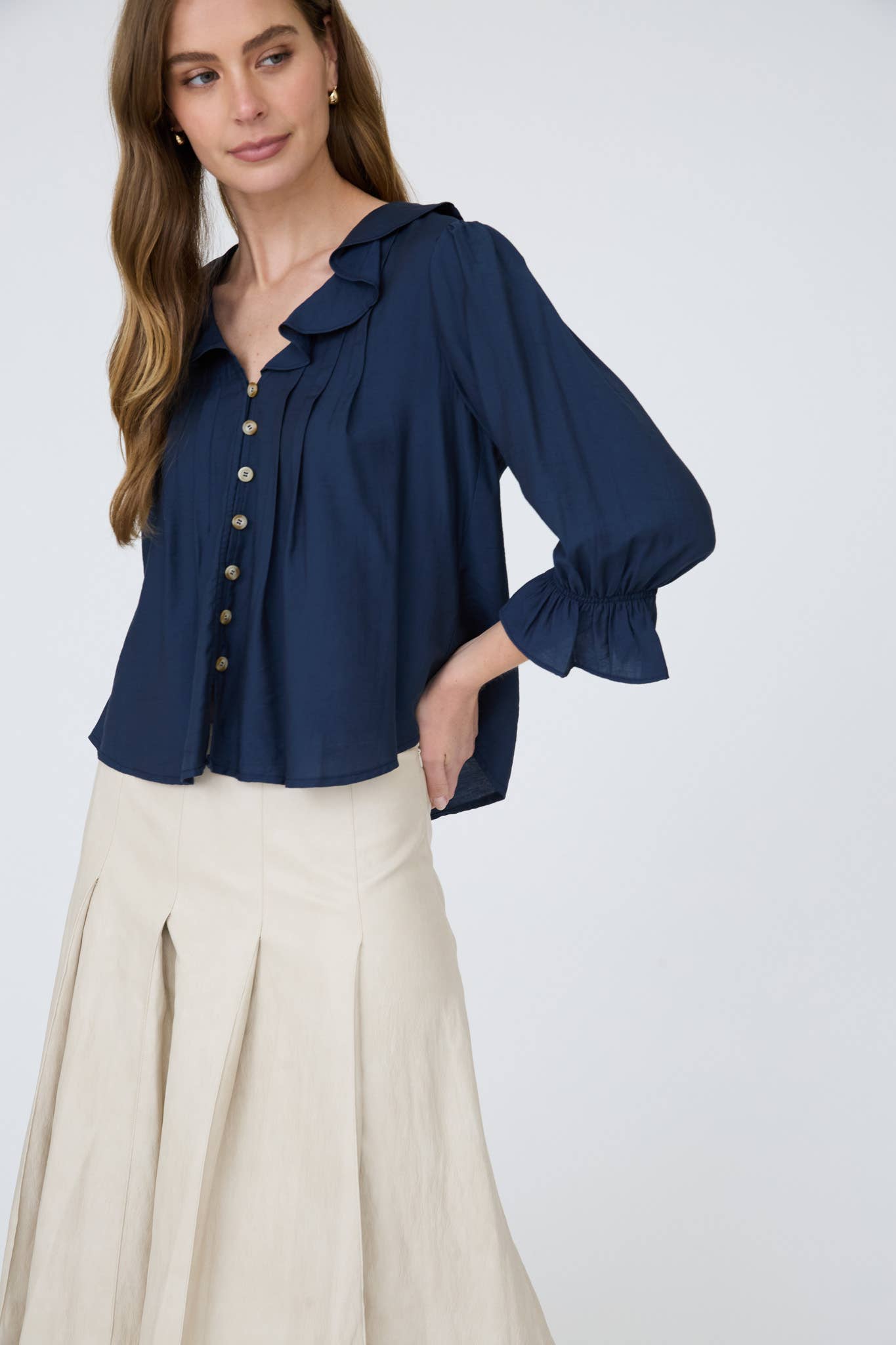 RUFFLED V NECK BUTTON DOWN 3/4 SLEEVE BLOUSE