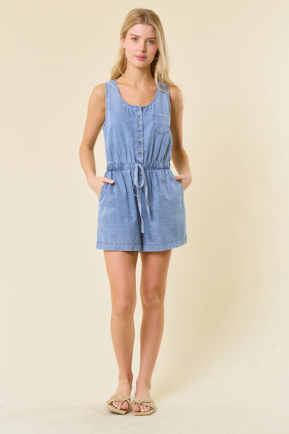 SLEEVELESS DRAWSTRING WAIST HENLEY ROMPER