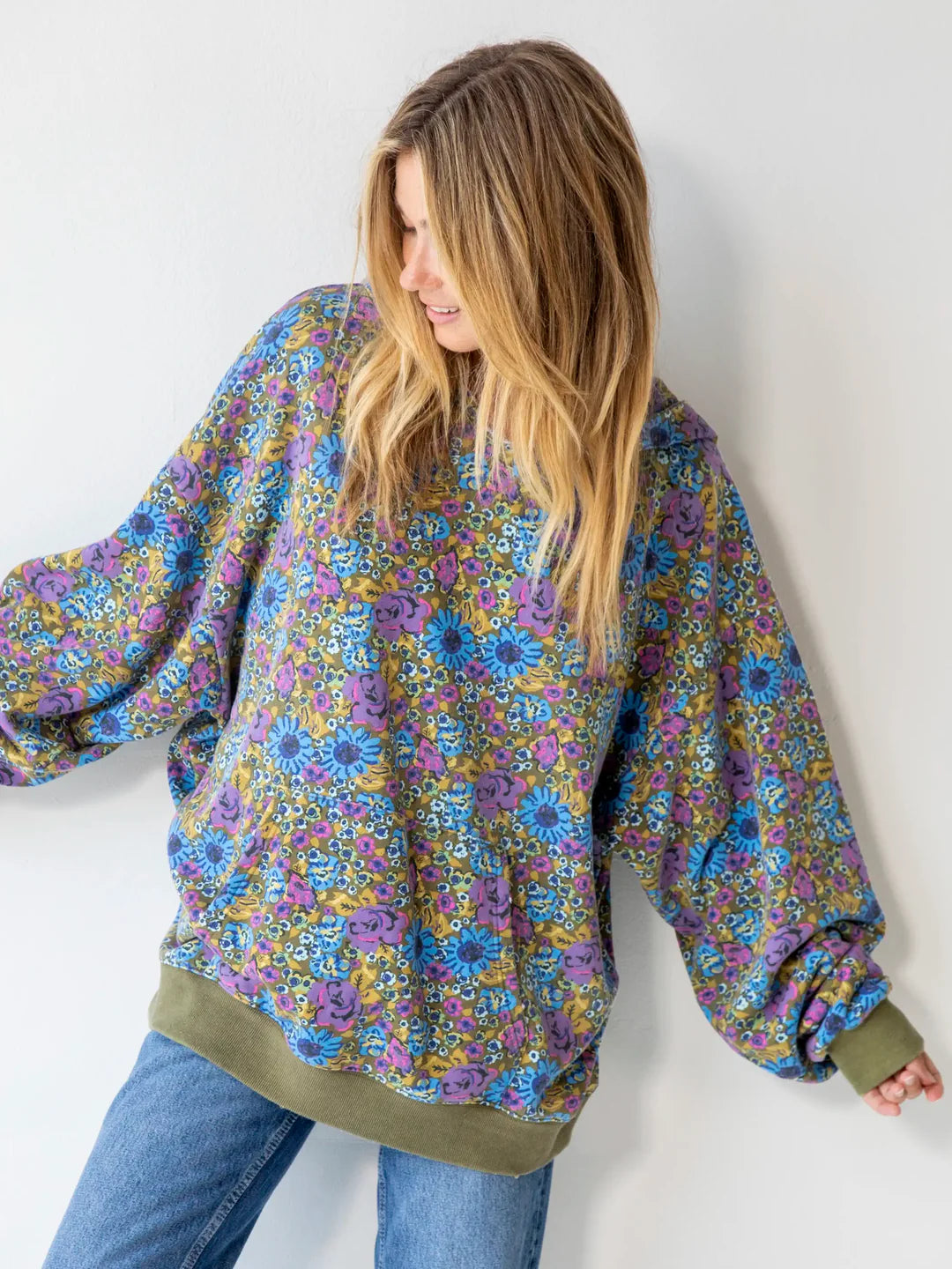 Natural Life Oversized Printed Sweatshirt- Blue Rose Purple Daisy