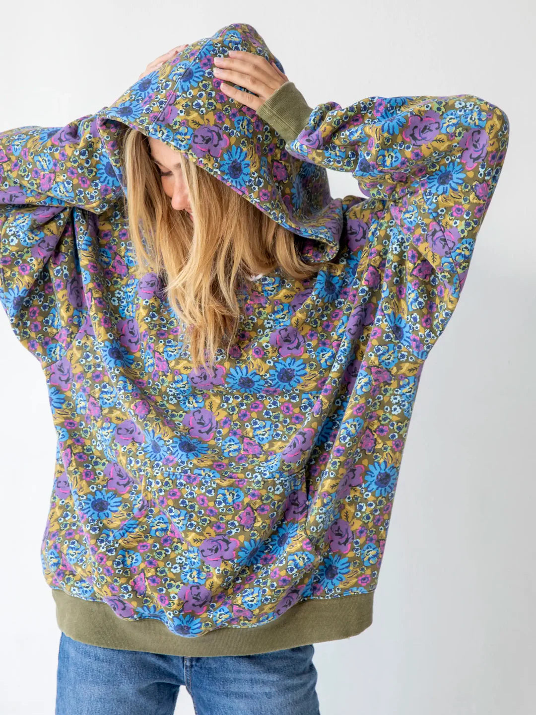 Natural Life Oversized Printed Sweatshirt- Blue Rose Purple Daisy