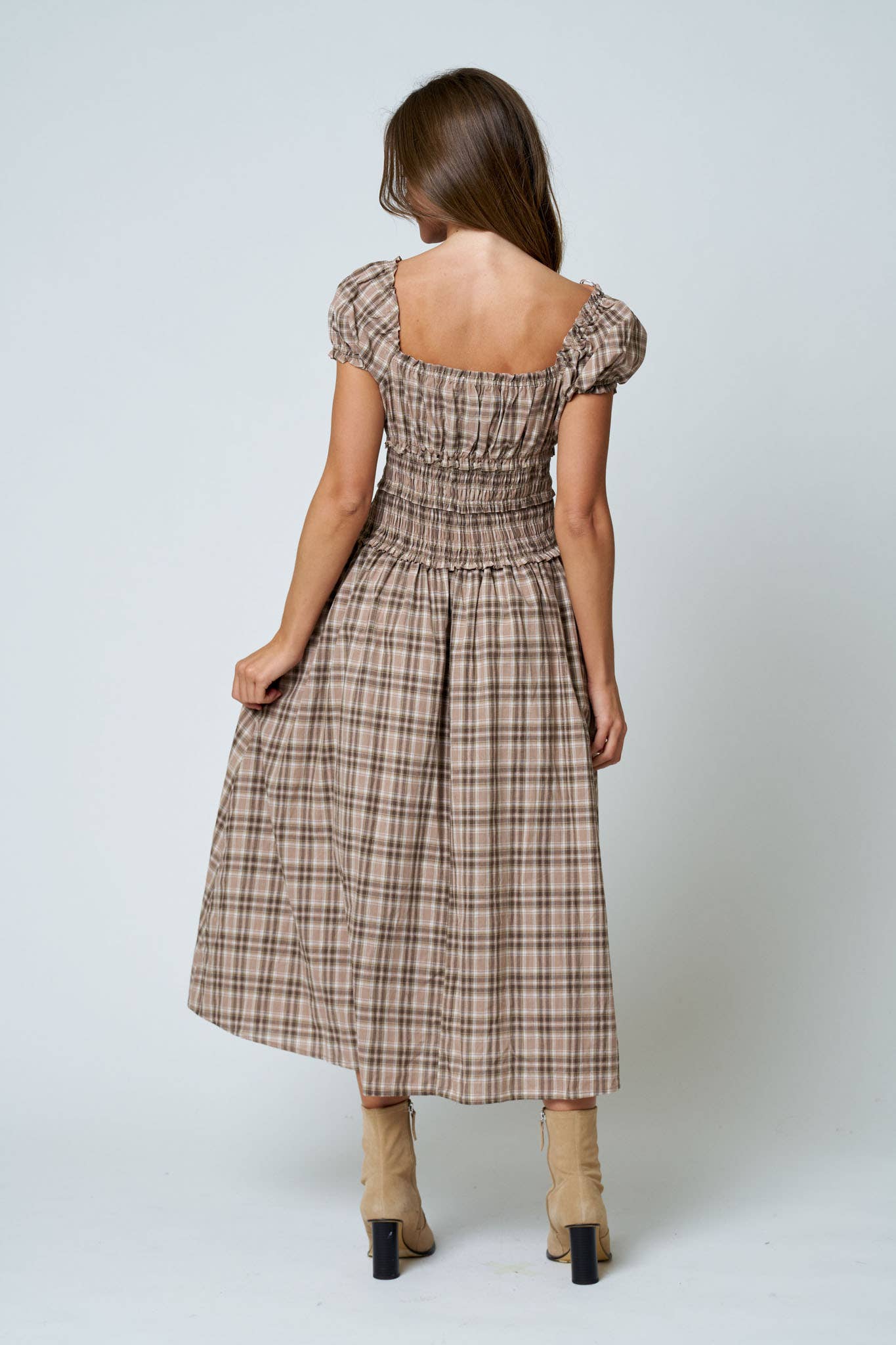 PLAID PUFF SLEEVE RUFFLED SMOCKED WAIST MIDI DRESS