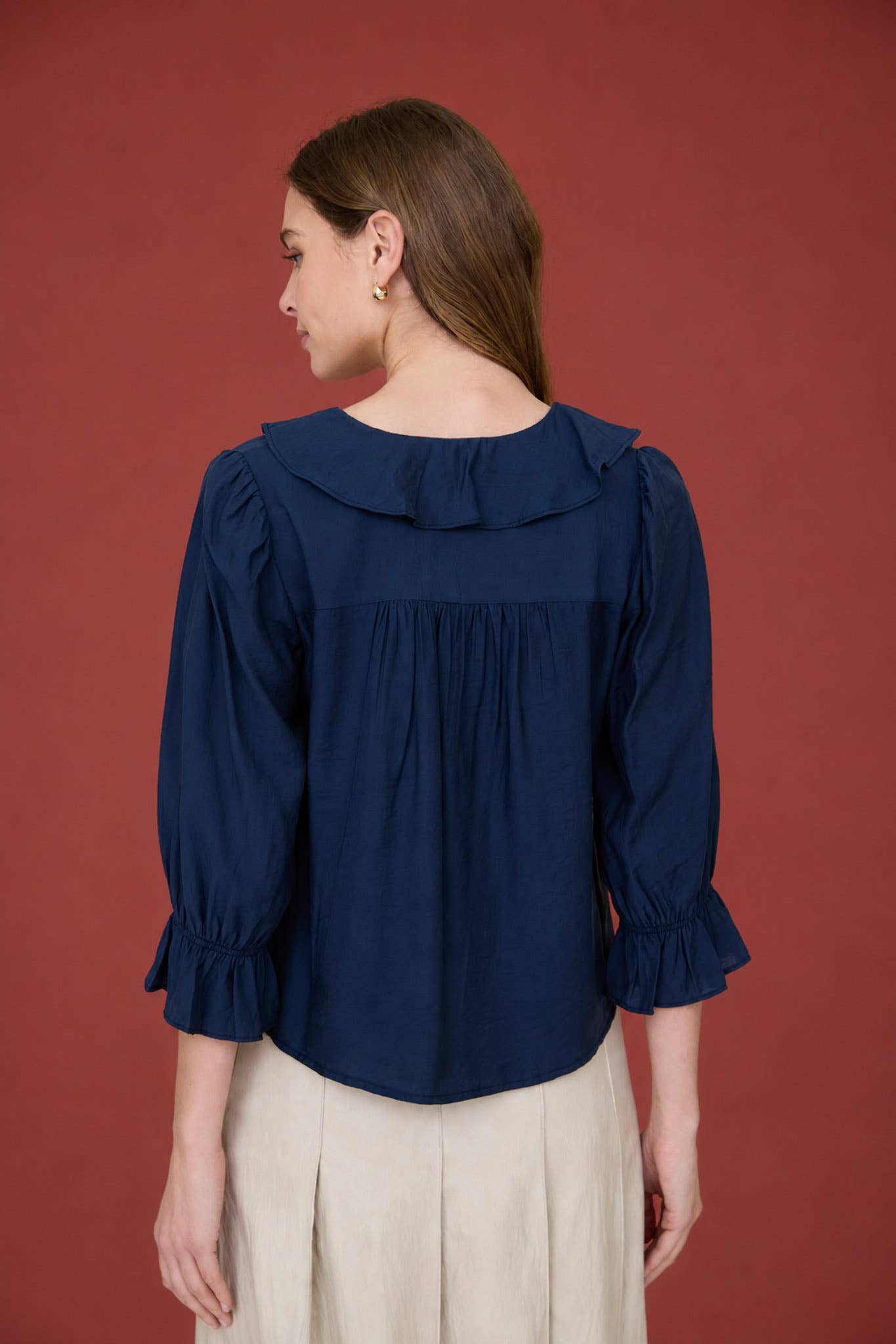 RUFFLED V NECK BUTTON DOWN 3/4 SLEEVE BLOUSE