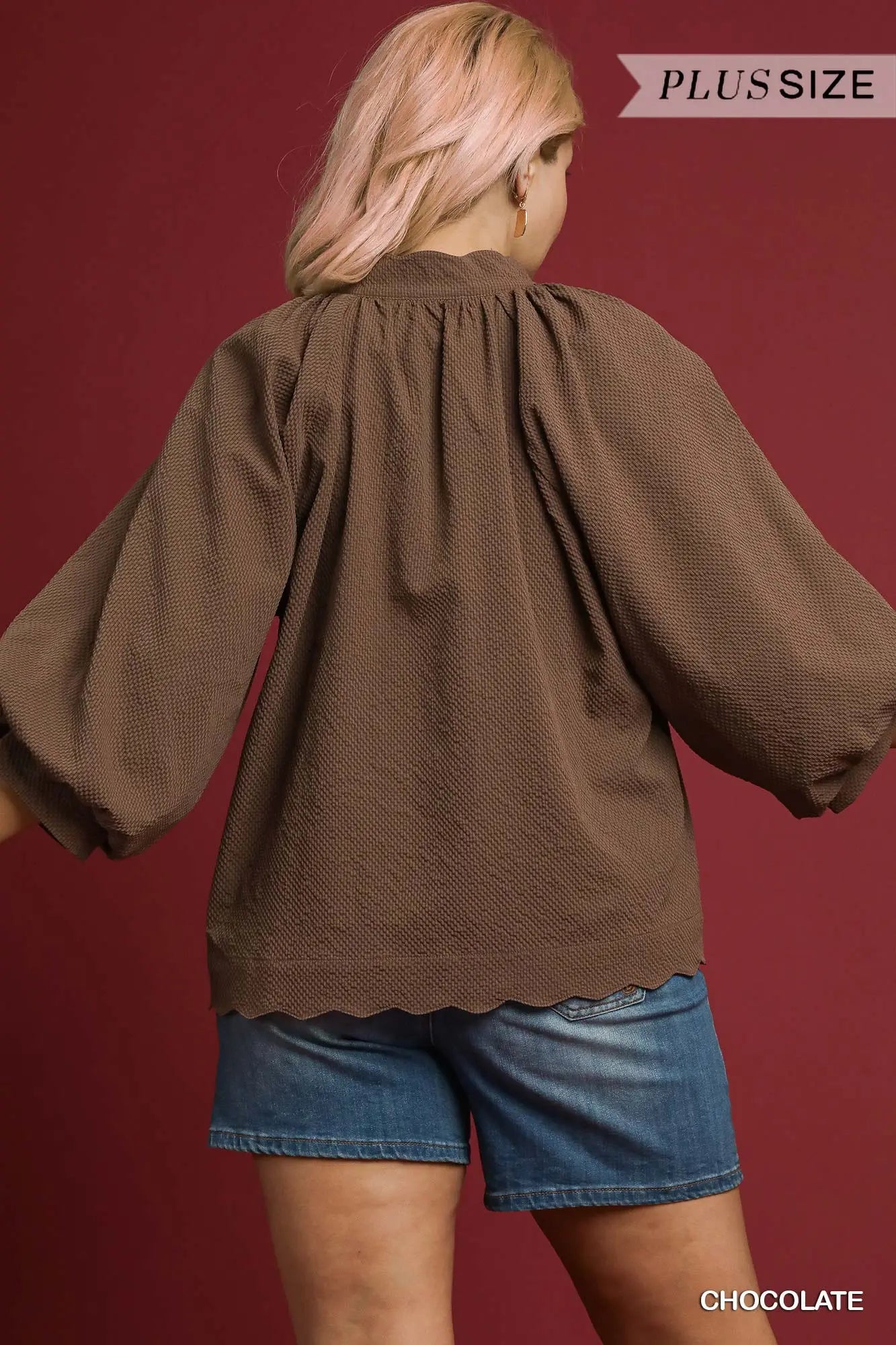 Umgee Textured Scallop Hem Blouse