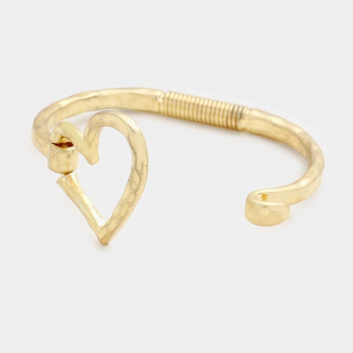 Open Metal Heart Hook Bracelet