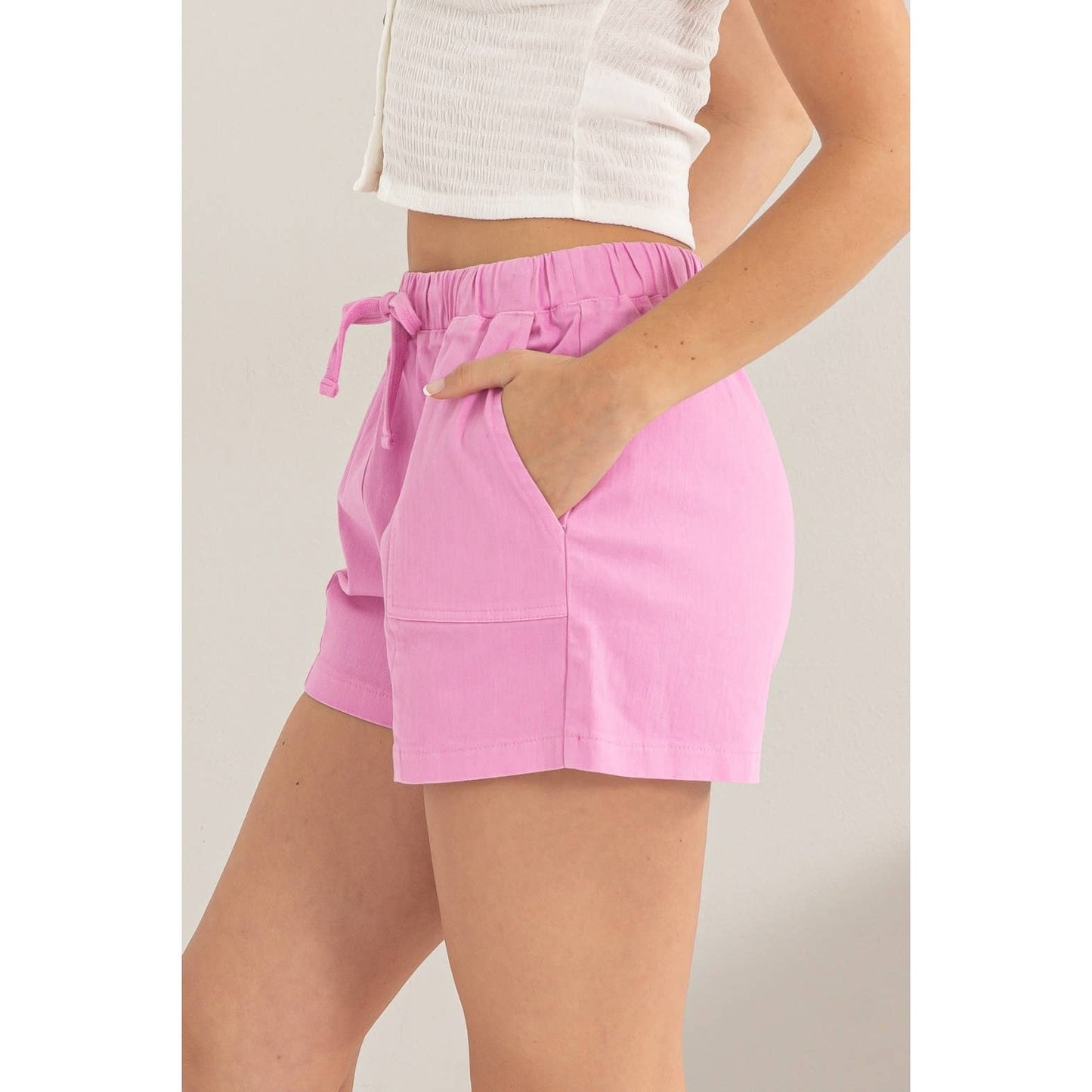 PATCH POCKET DRAWSTRING SHORTS