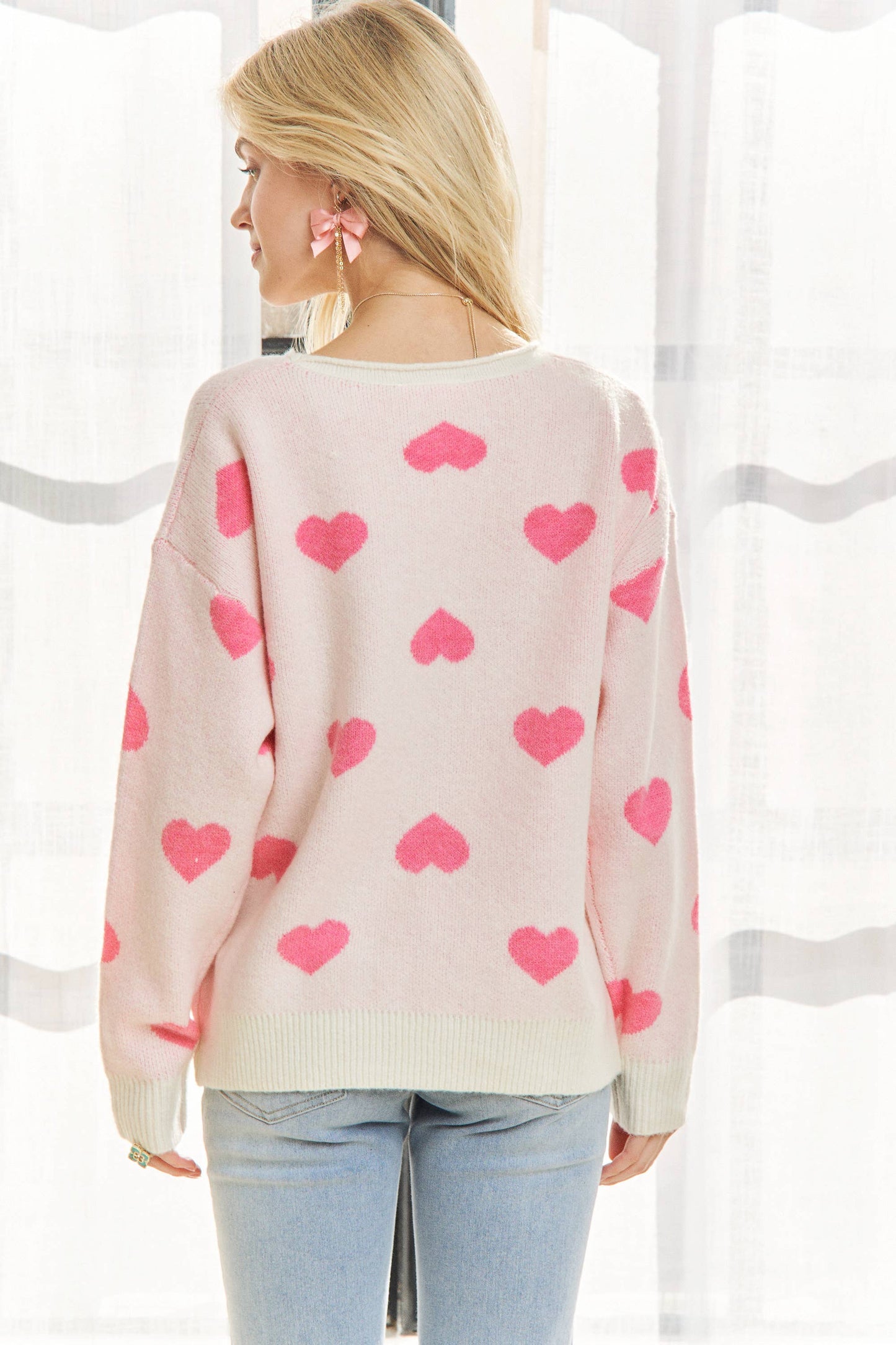 LONG SLEEVE HEART PRINT KNIT SWEATER TOP