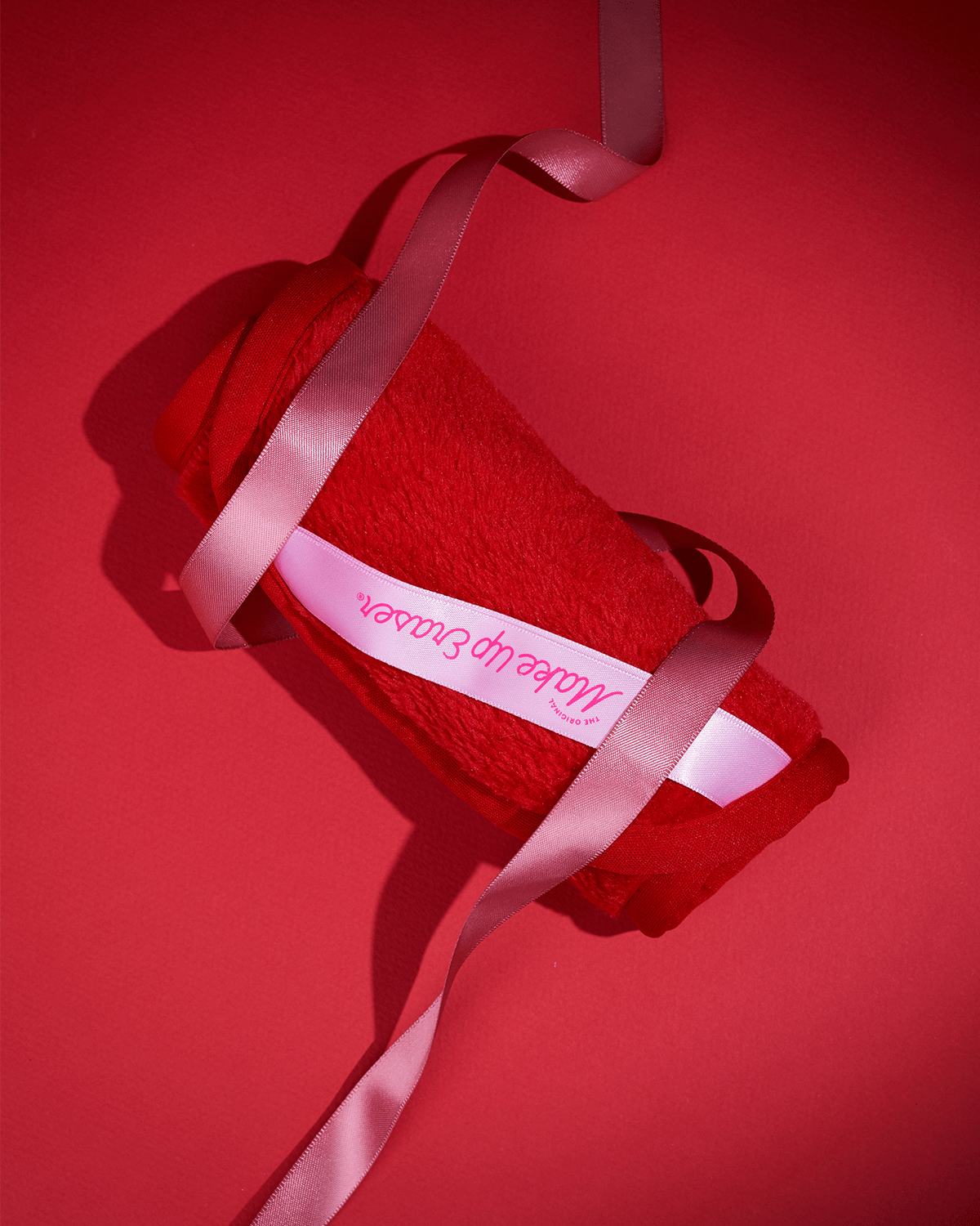 Love Ruby Red Make-up Eraser PRO