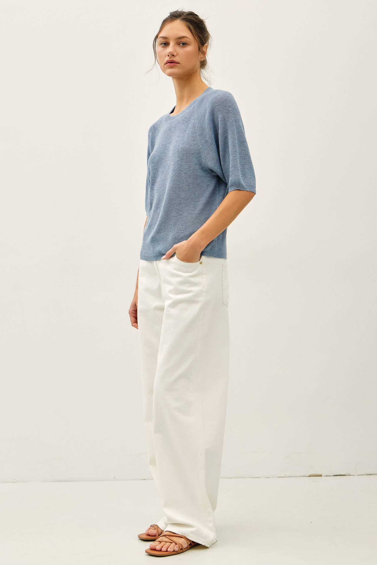 LIGHTWEIGHT RIBBED KNIT RAGLAN SHORT SLEEVE SWEATER TOP