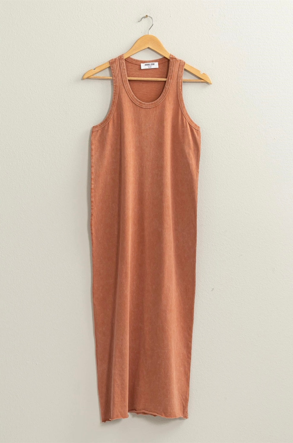 SLEEVELESS SHIFT MIDI DRESS