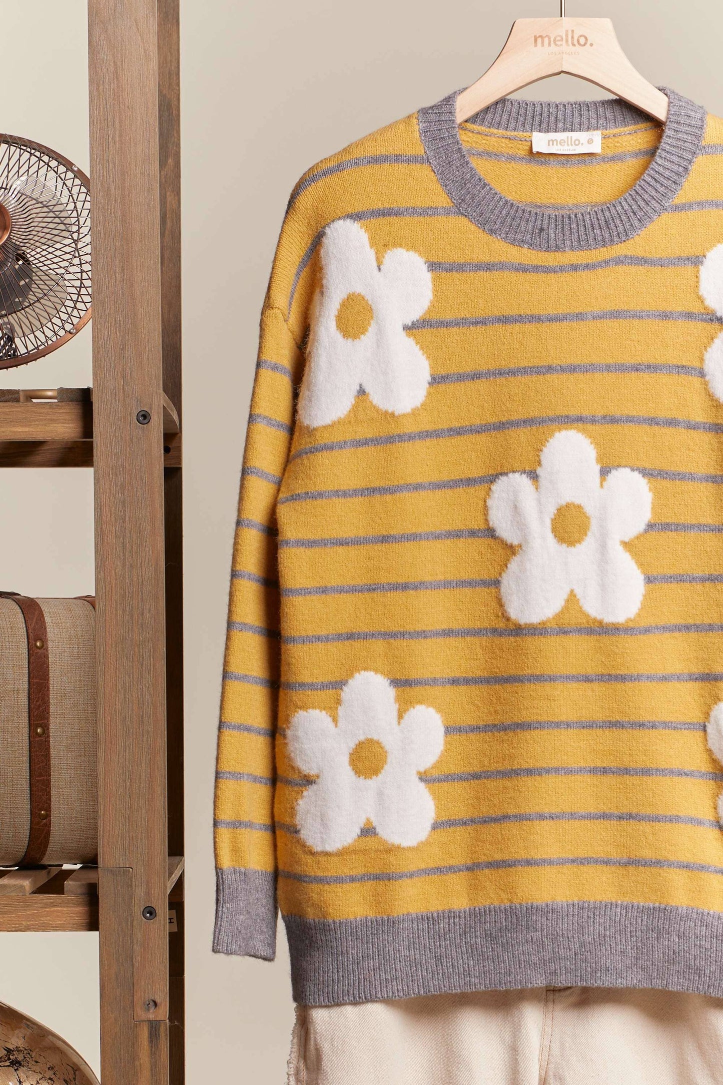 Bee Movie Daisy Sweater