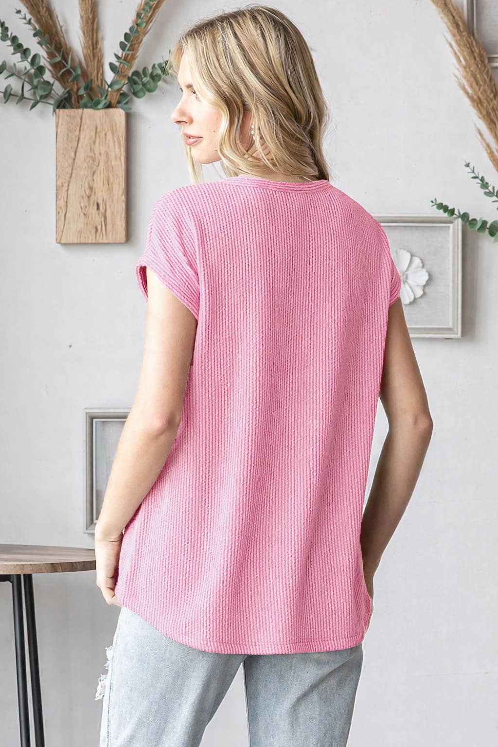 Women's Ribbed Knit Top with Round Neck T5598