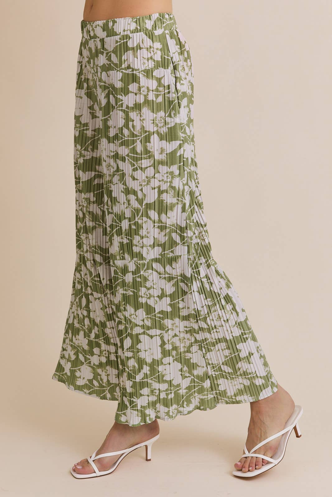 PALAZZO PLEATED FLORAL PRINT PANTS