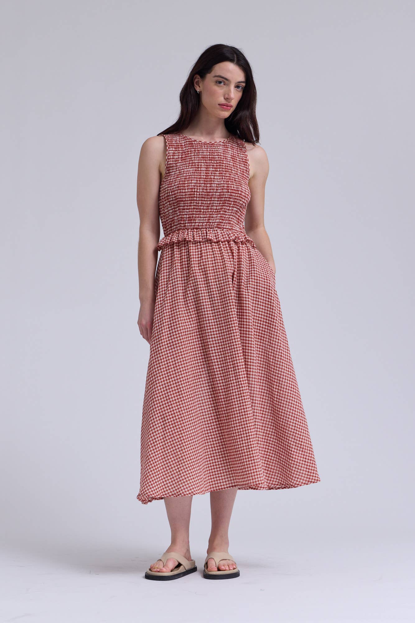 SLEEVELESS SMOCKING TOP DRESS