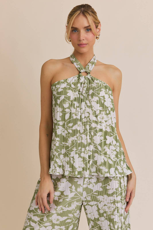 HALTER NECK O-RING TIRM DETIAL FLORAL PRINT PLEATED TOP