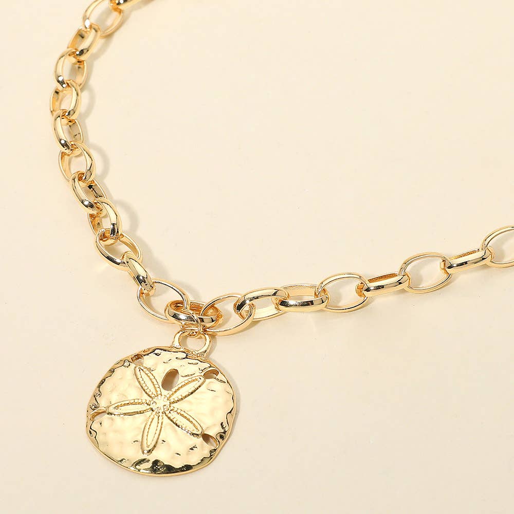 Hammered Metal Sand Dollar Pendant Chunky Chain Necklace